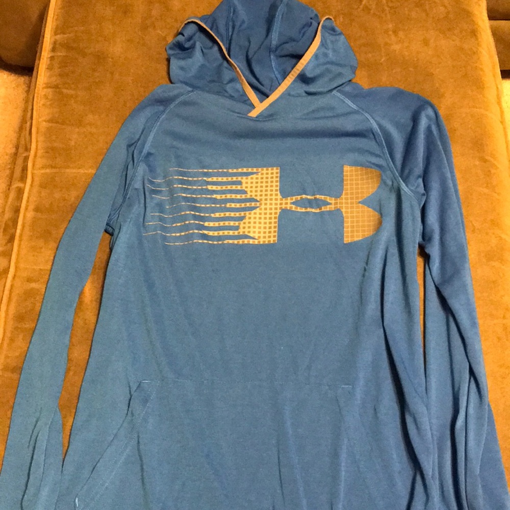 Under Armour Heatgear with hood